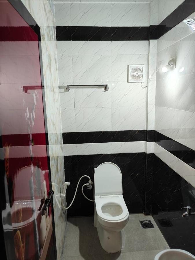 Guest Nest Hotel Manipal Bagian luar foto