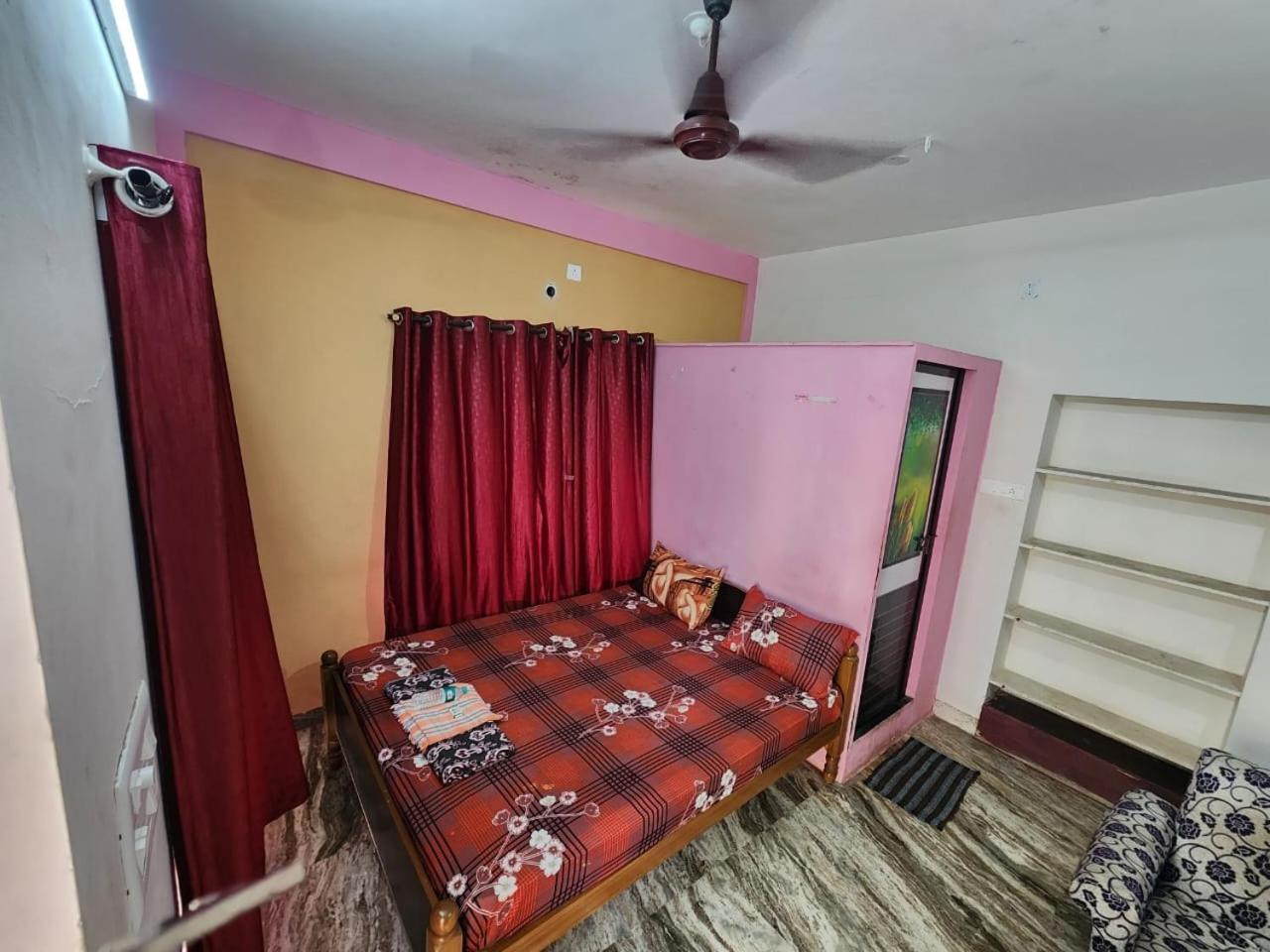 Guest Nest Hotel Manipal Bagian luar foto
